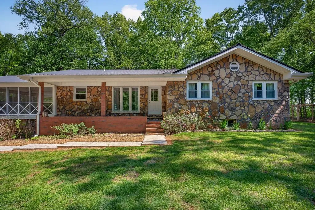214 Boyd Creek Road Sparta TN 38583