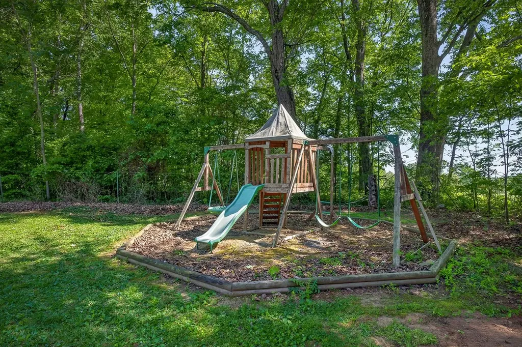 214 Boyd Creek Road Sparta TN 38583