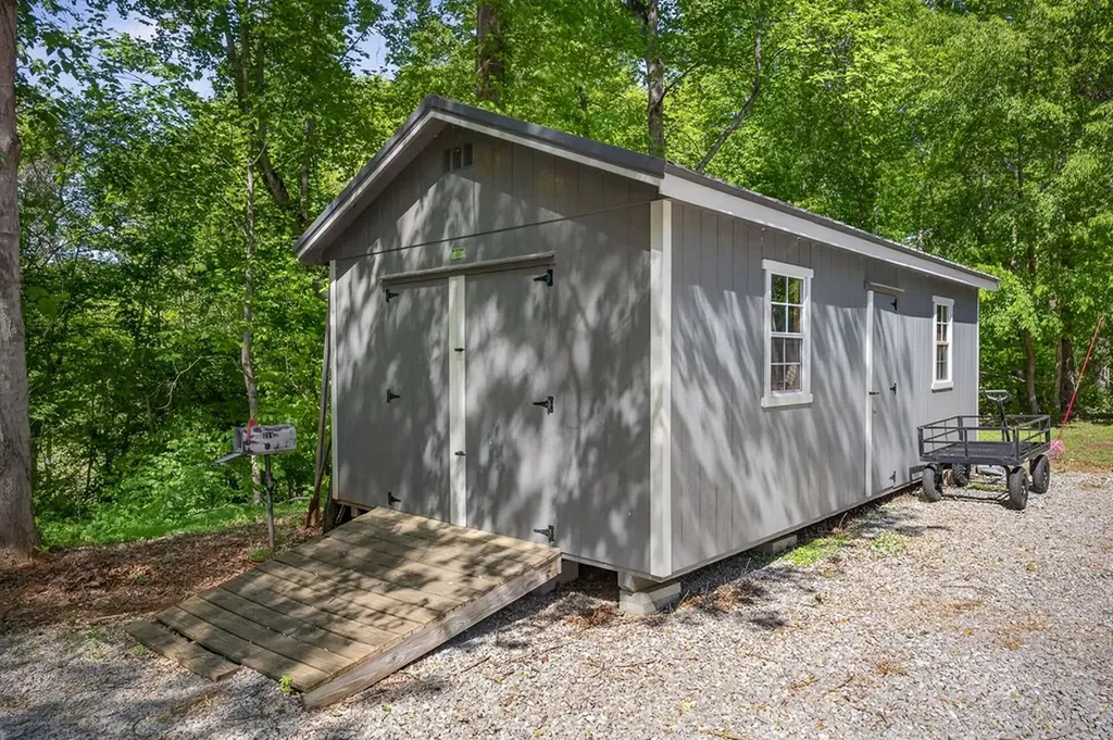 214 Boyd Creek Road Sparta TN 38583