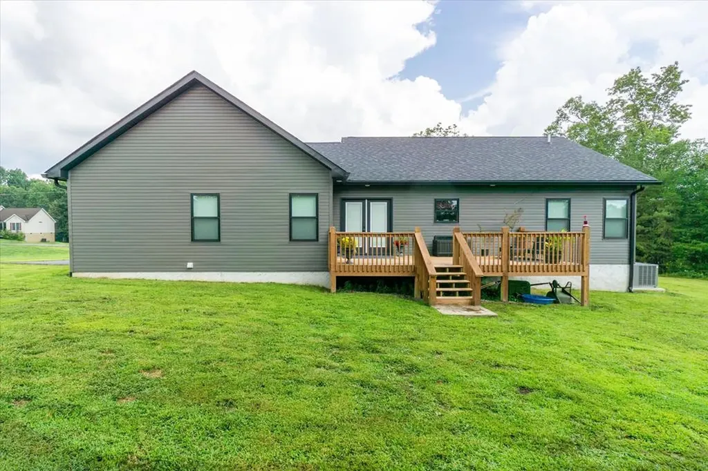 138 Perry Creek Drive Crossville TN 38572