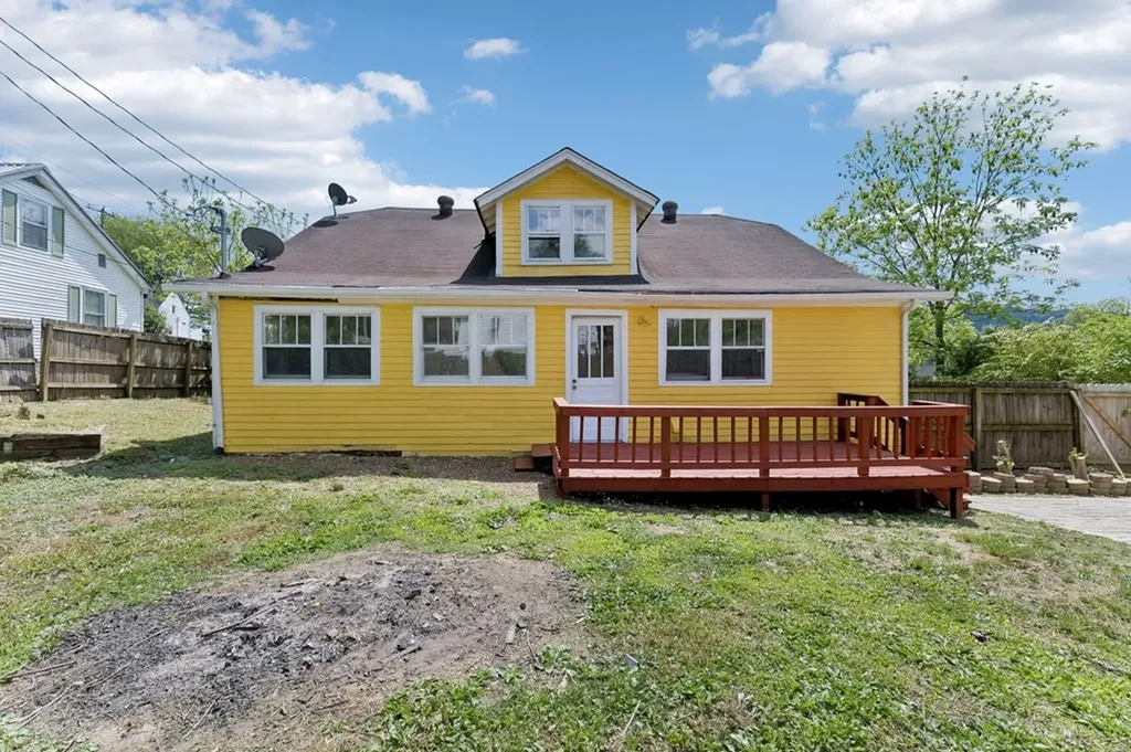 217 College Avenue E Carthage TN 37030