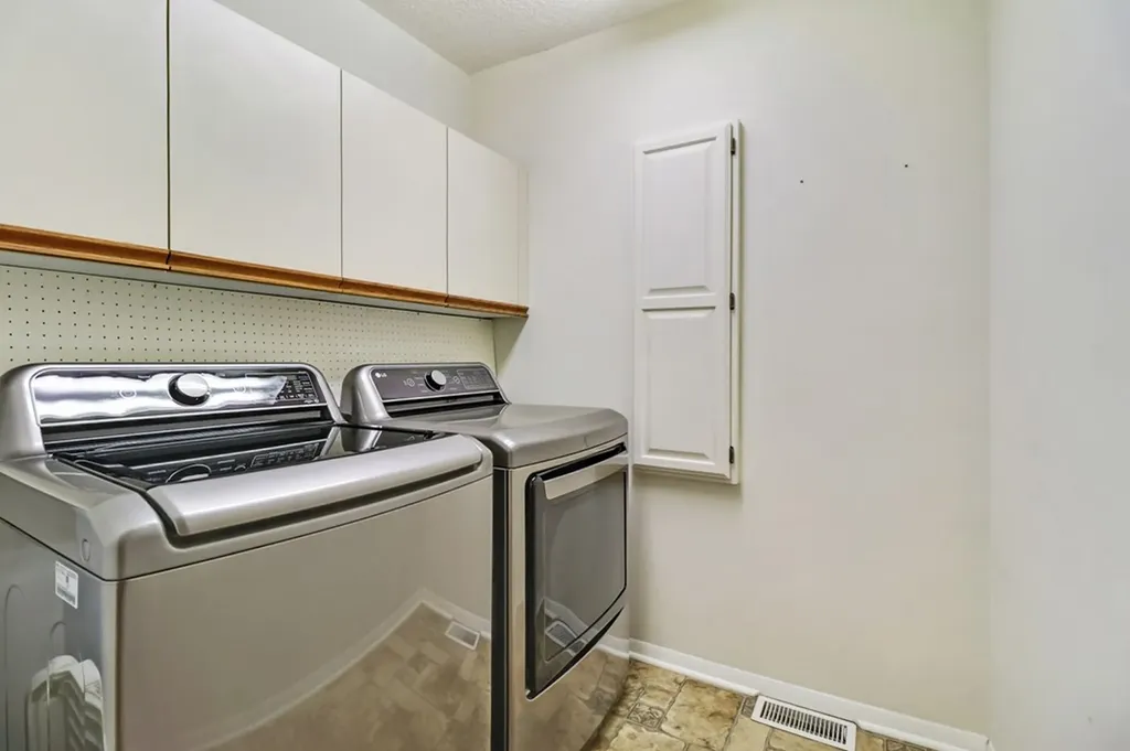 272 N Lake Trail Monterey TN 38574