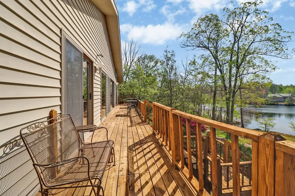 272 N Lake Trail Monterey TN 38574