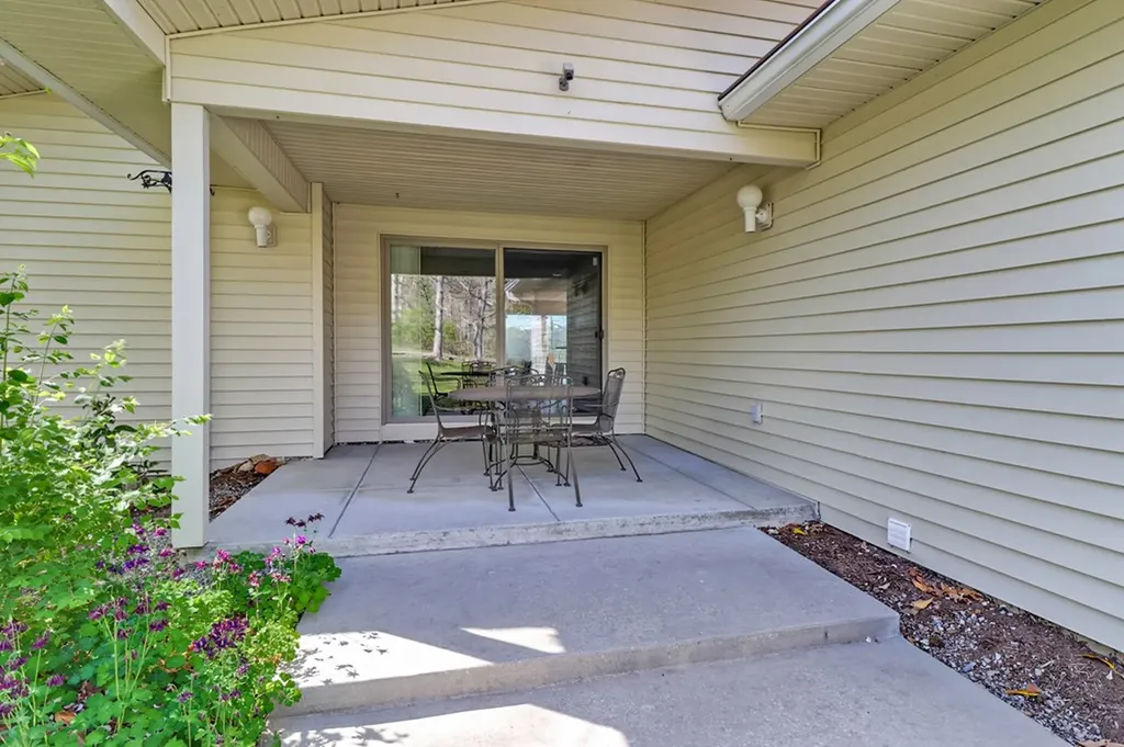 272 N Lake Trail Monterey TN 38574