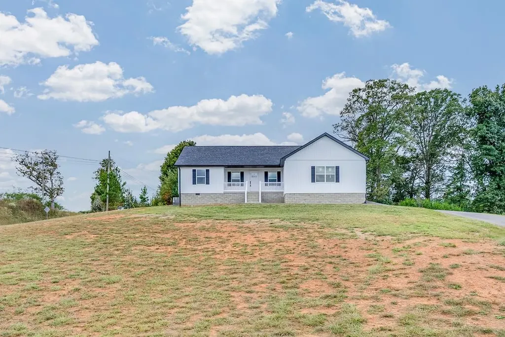121 Hutchings College Road Sparta TN 38583
