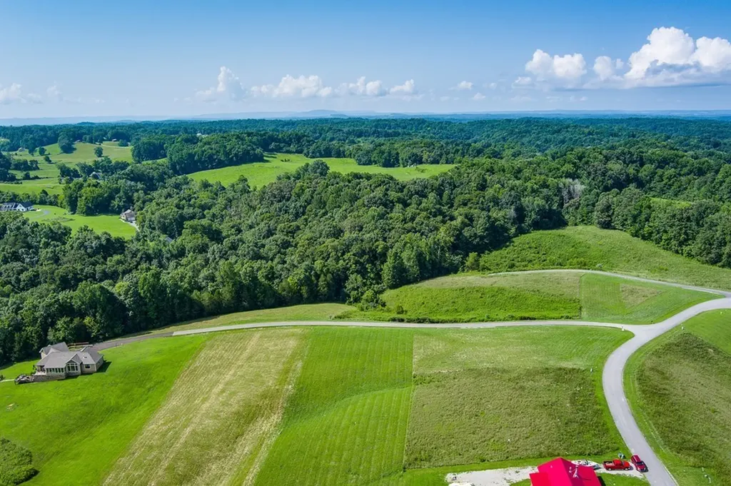 Lot 13 Holly Bend Drive Byrdstown TN 38549