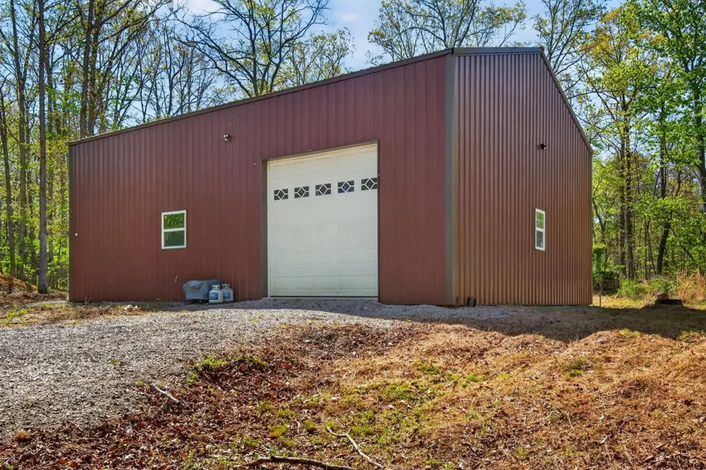 751 W Bluff Road Pikeville TN 37367