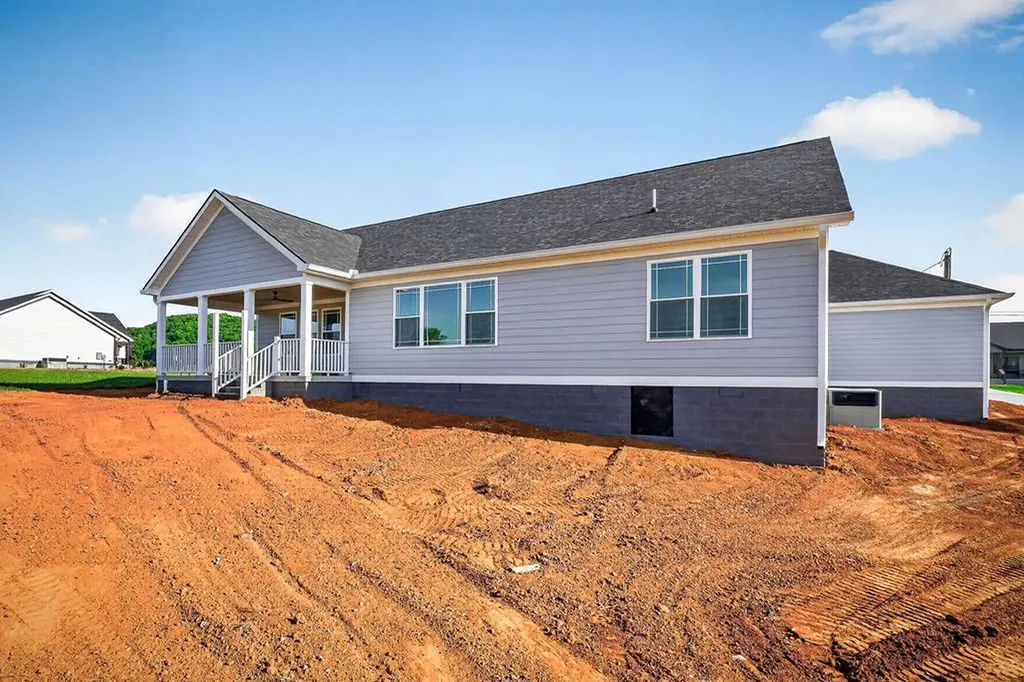 398 Harleys Ridge Sparta TN 38583