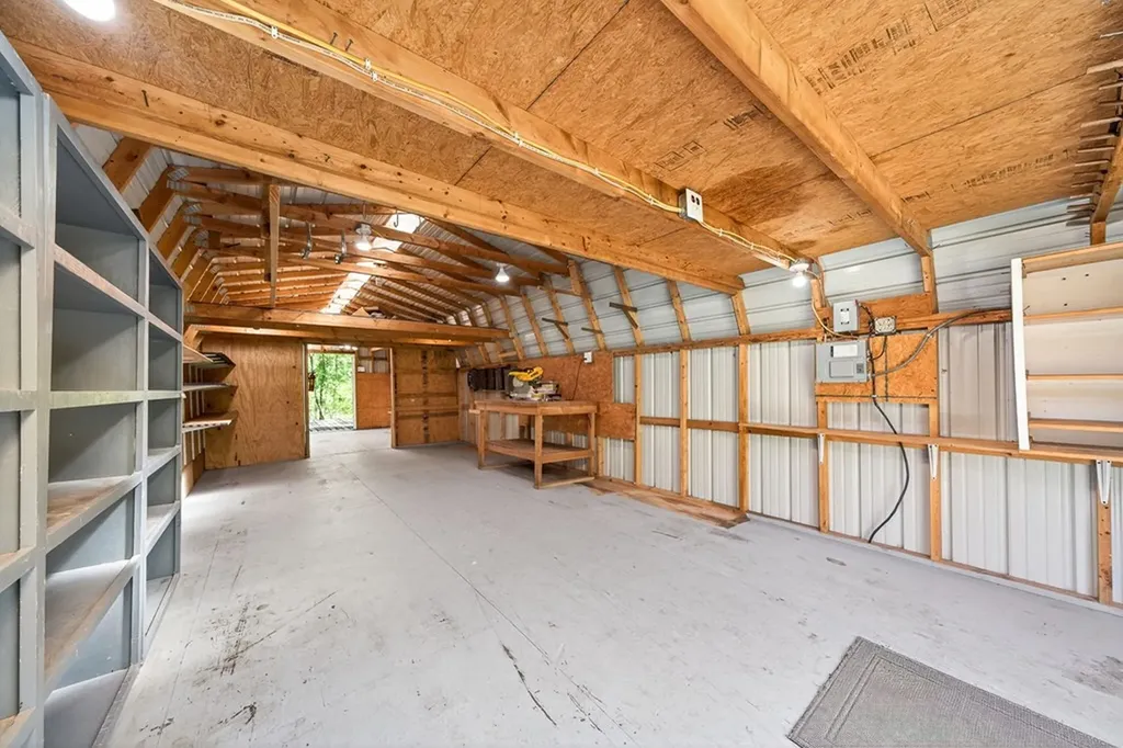 44 Triple R Lane Crossville TN 38571