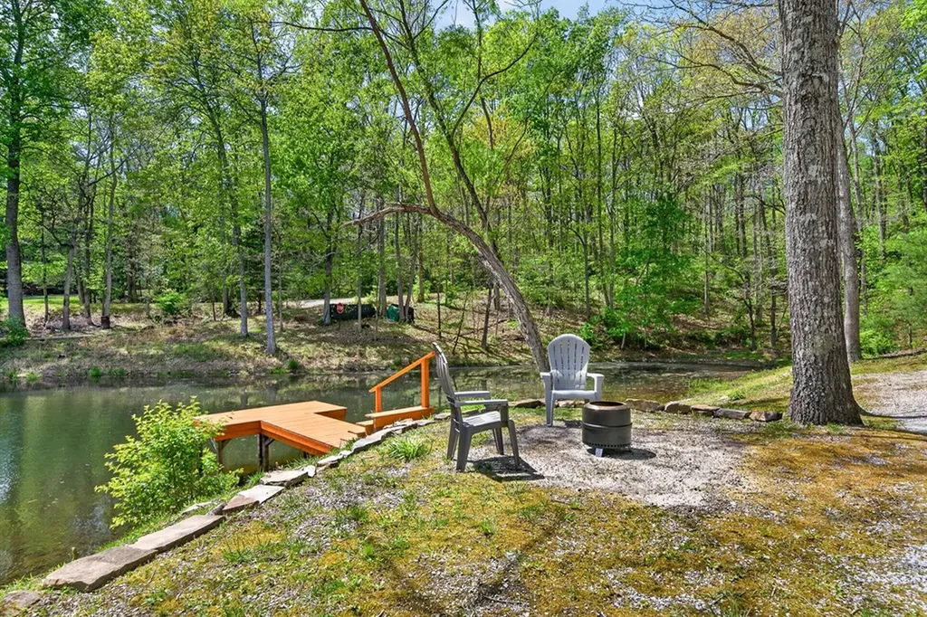 44 Triple R Lane Crossville TN 38571