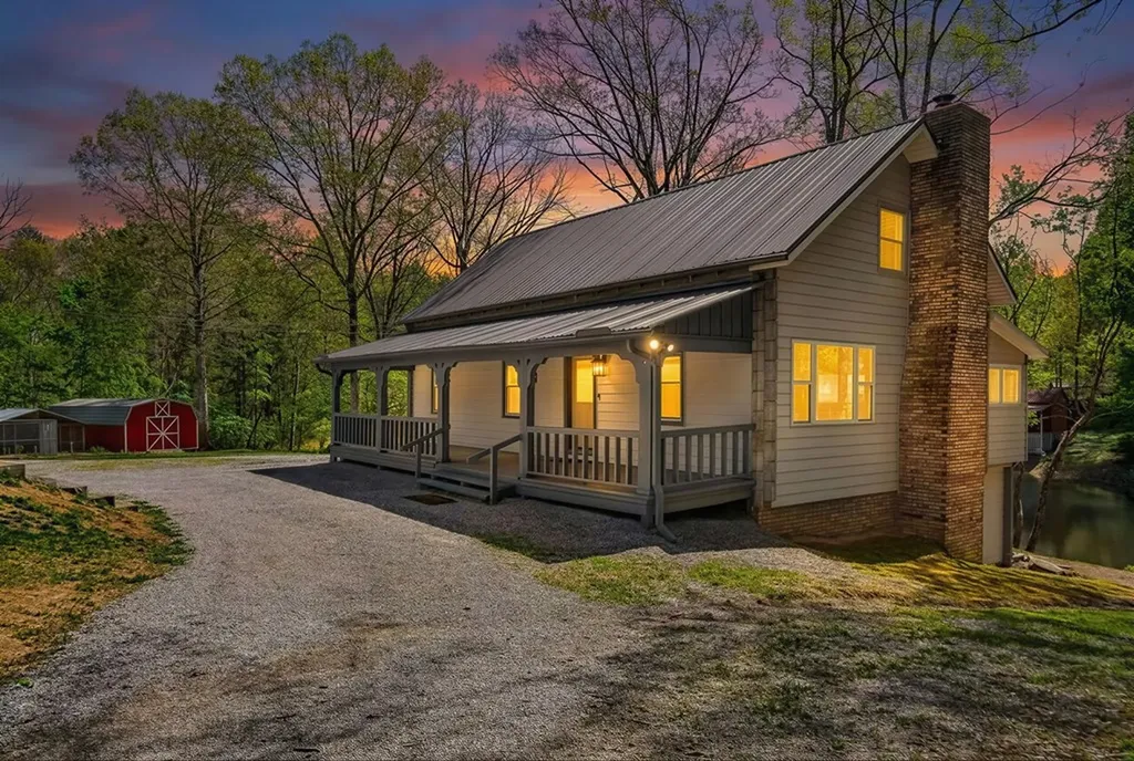 44 Triple R Lane Crossville TN 38571