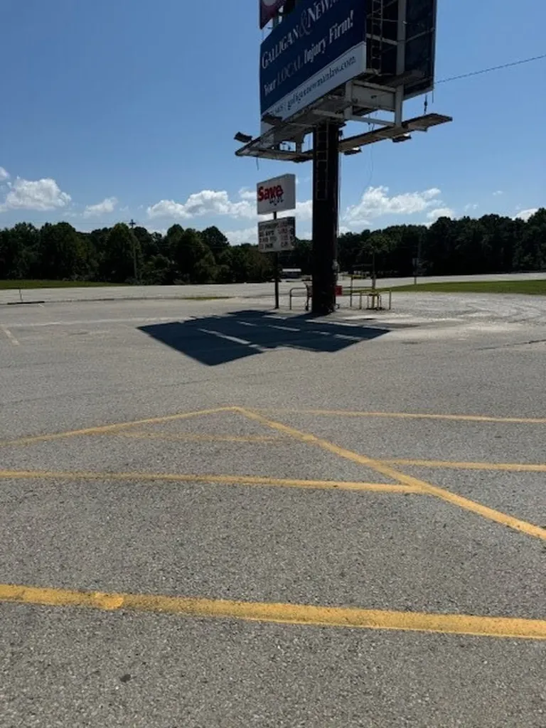 15391 State Route Highway 111 Spencer TN 38585