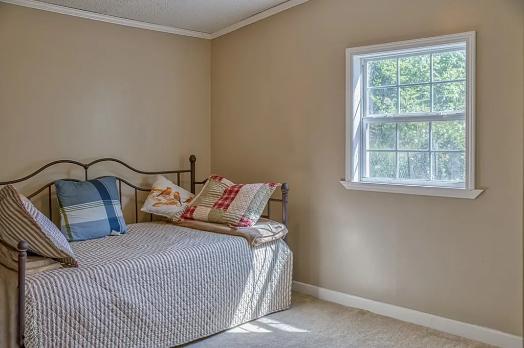 299 Poor House Hollow Lane Gainesboro TN 38562