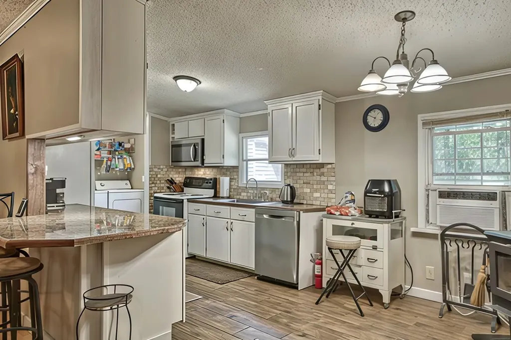 299 Poor House Hollow Lane Gainesboro TN 38562