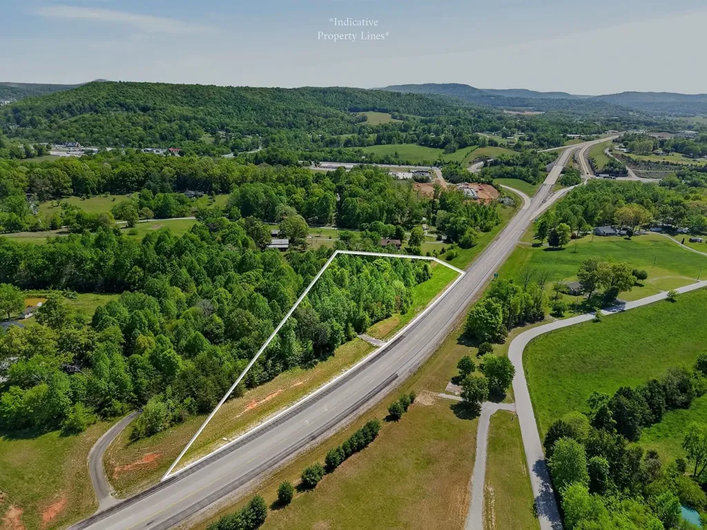 2.4AC Monterey Highway Livingston TN 38570