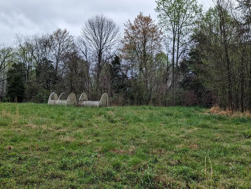 20.27AC Denton Road Moss TN 38575