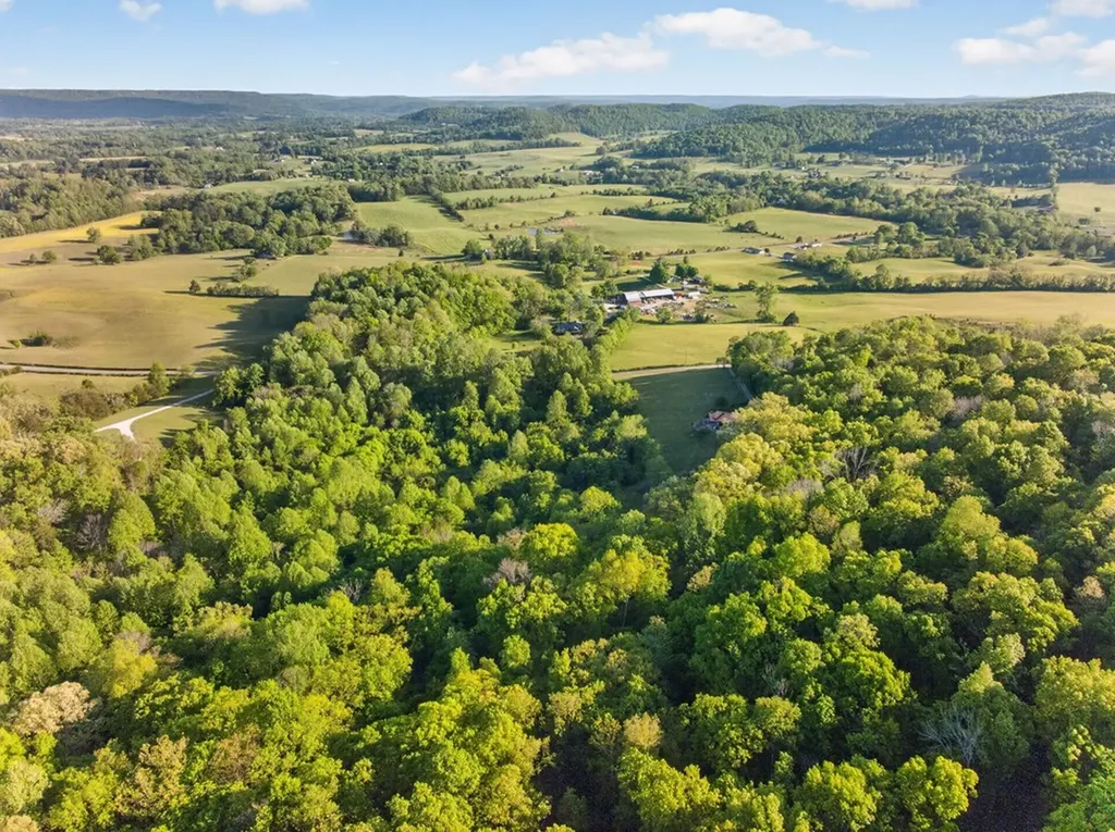 23 Ac Genes Road Sparta TN 38583