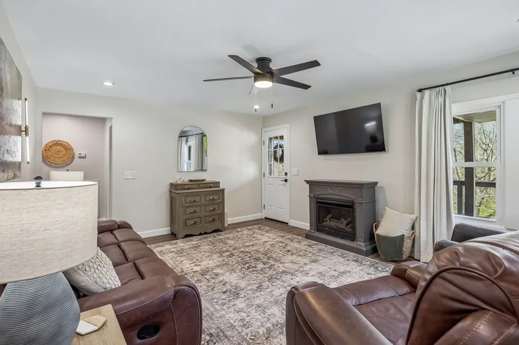 126 Rogers Road Gordonsville TN 38563