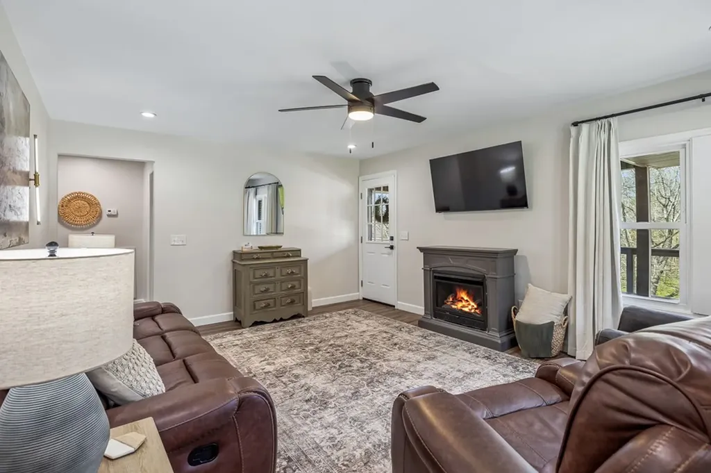 126 Rogers Road Gordonsville TN 38563