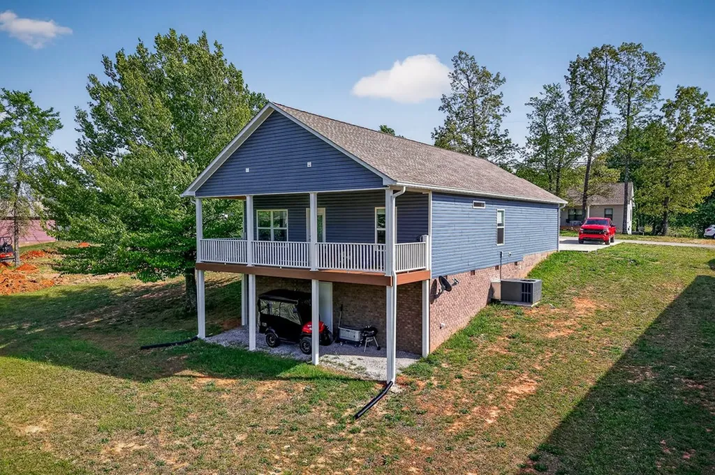 158 Honeysuckle Lane Sparta TN 38583