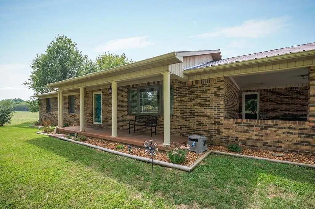 579 Old Celina Road Allons TN 38541