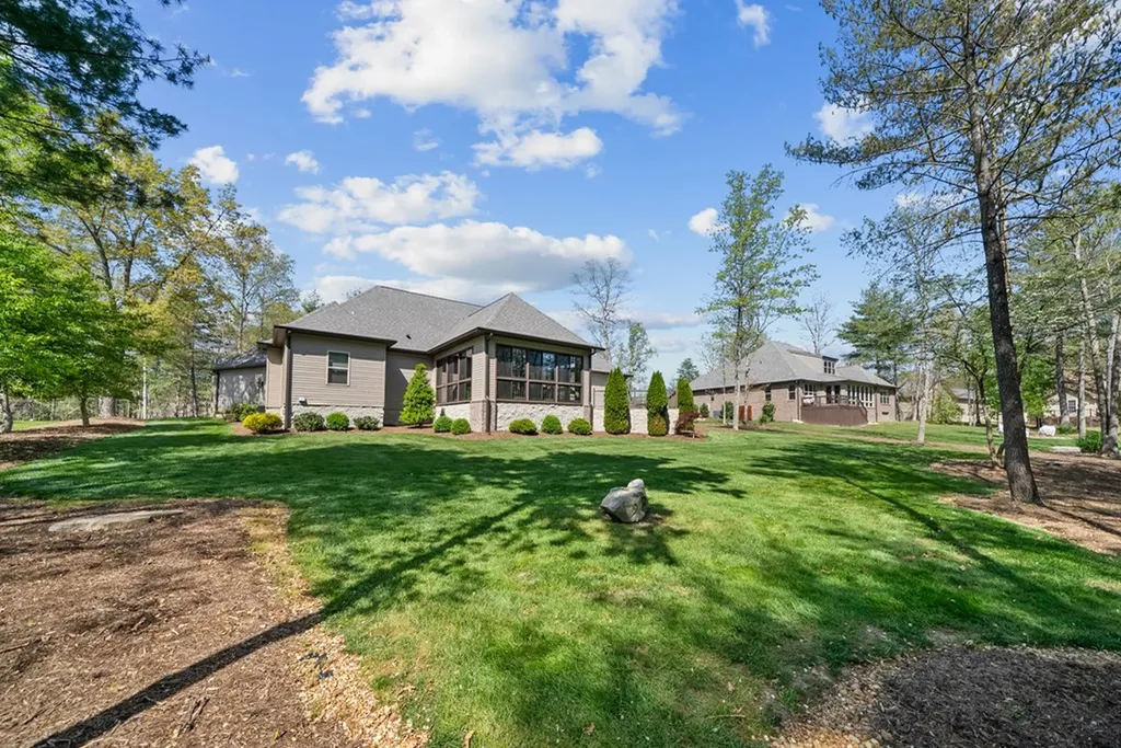 125 Minetta Drive Crossville TN 38558