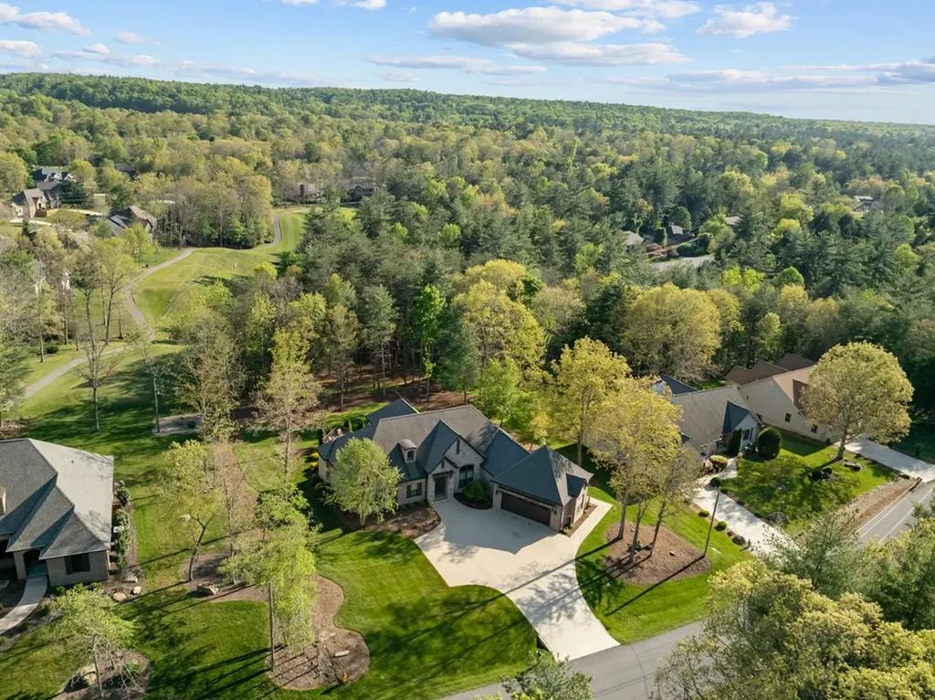 125 Minetta Drive Crossville TN 38558