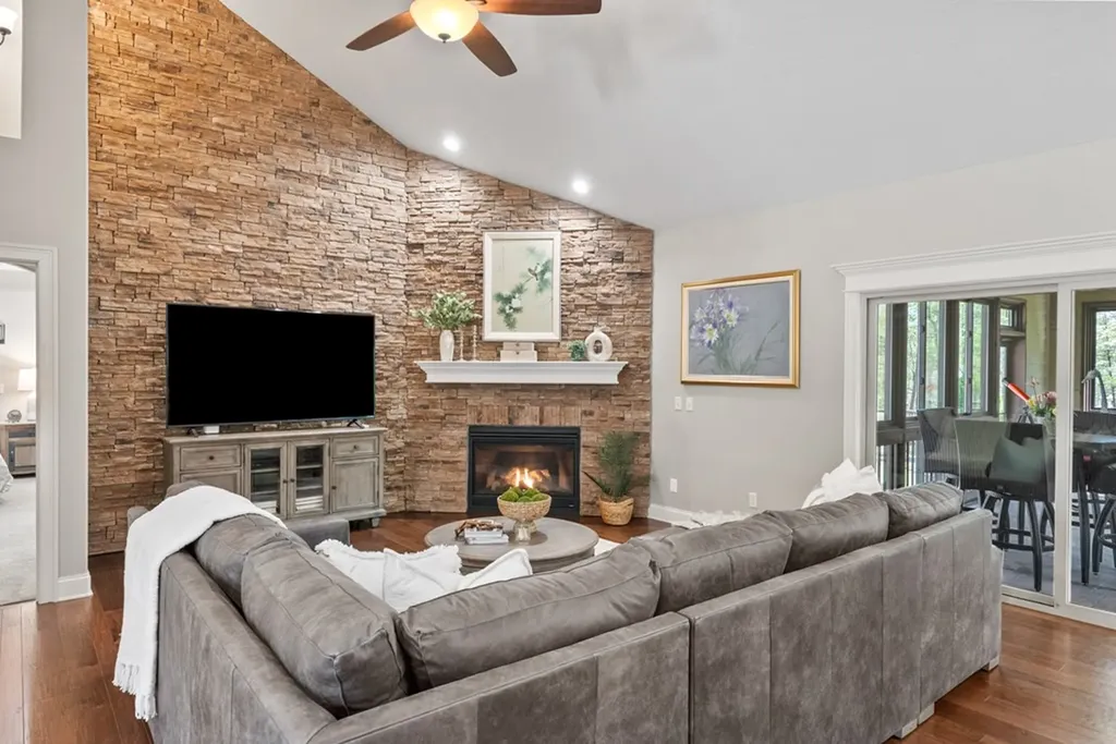 125 Minetta Drive Crossville TN 38558