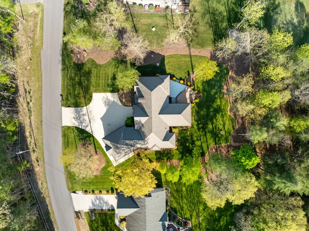 125 Minetta Drive Crossville TN 38558