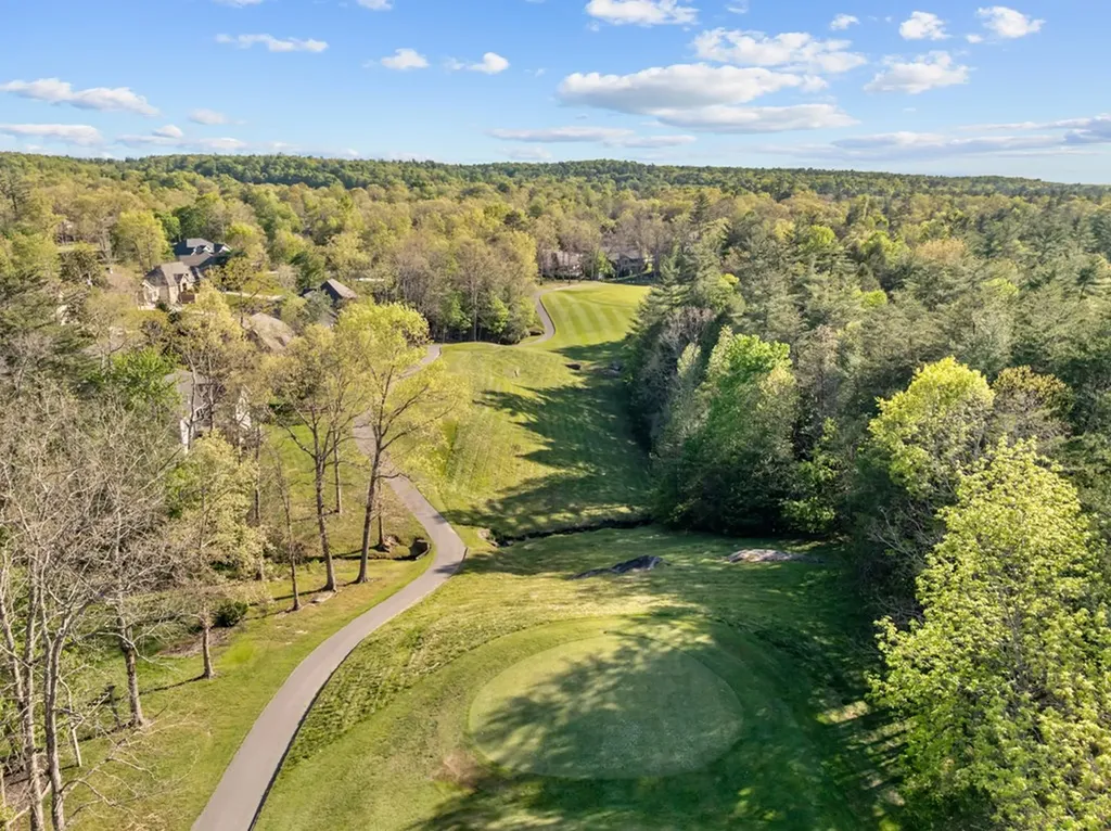 125 Minetta Drive Crossville TN 38558