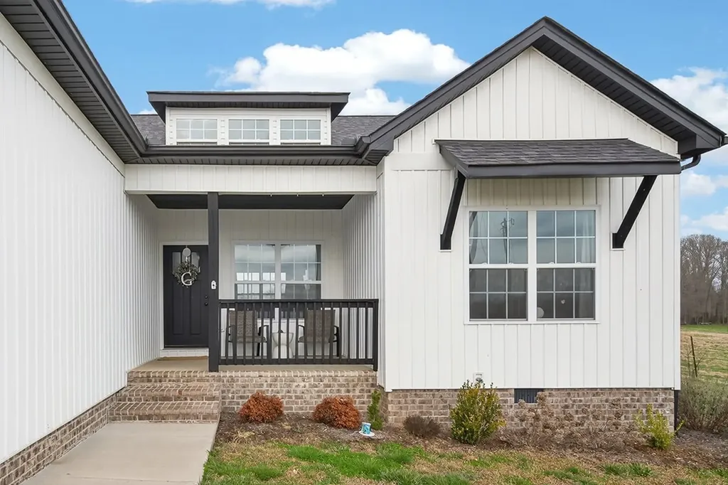 652 Clog Valley Drive Sparta TN 38583