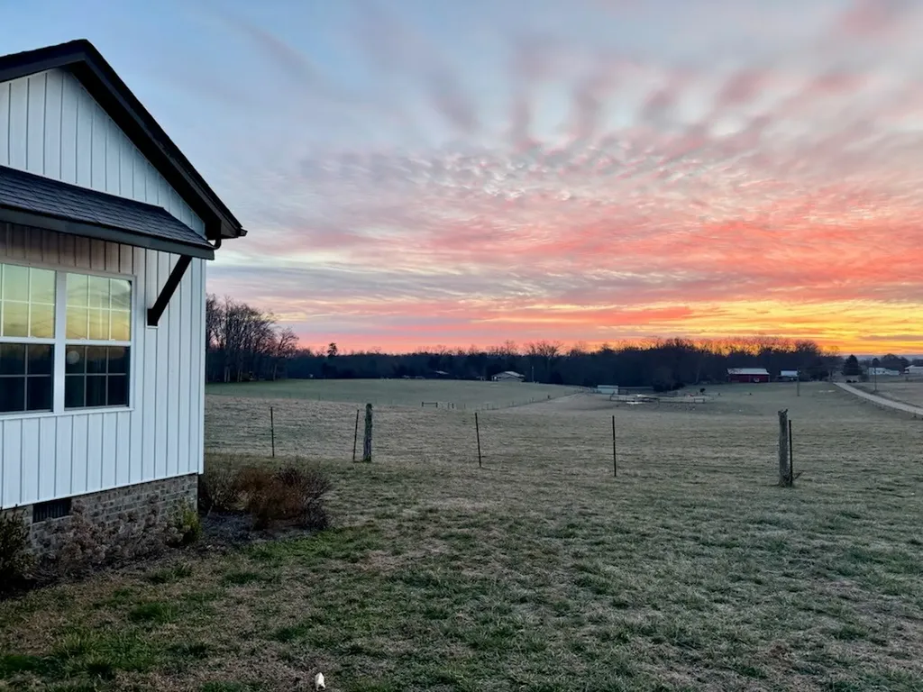 652 Clog Valley Drive Sparta TN 38583