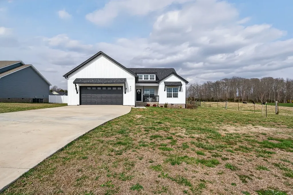 652 Clog Valley Drive Sparta TN 38583