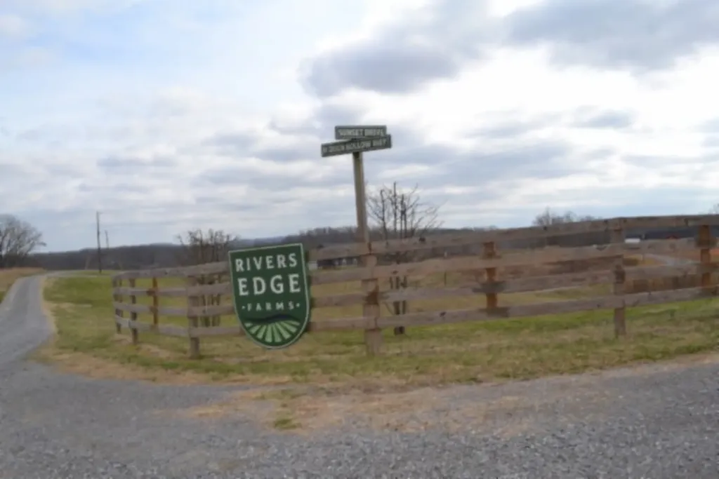 Lot 3 Sunset Drive Smithville TN 37166