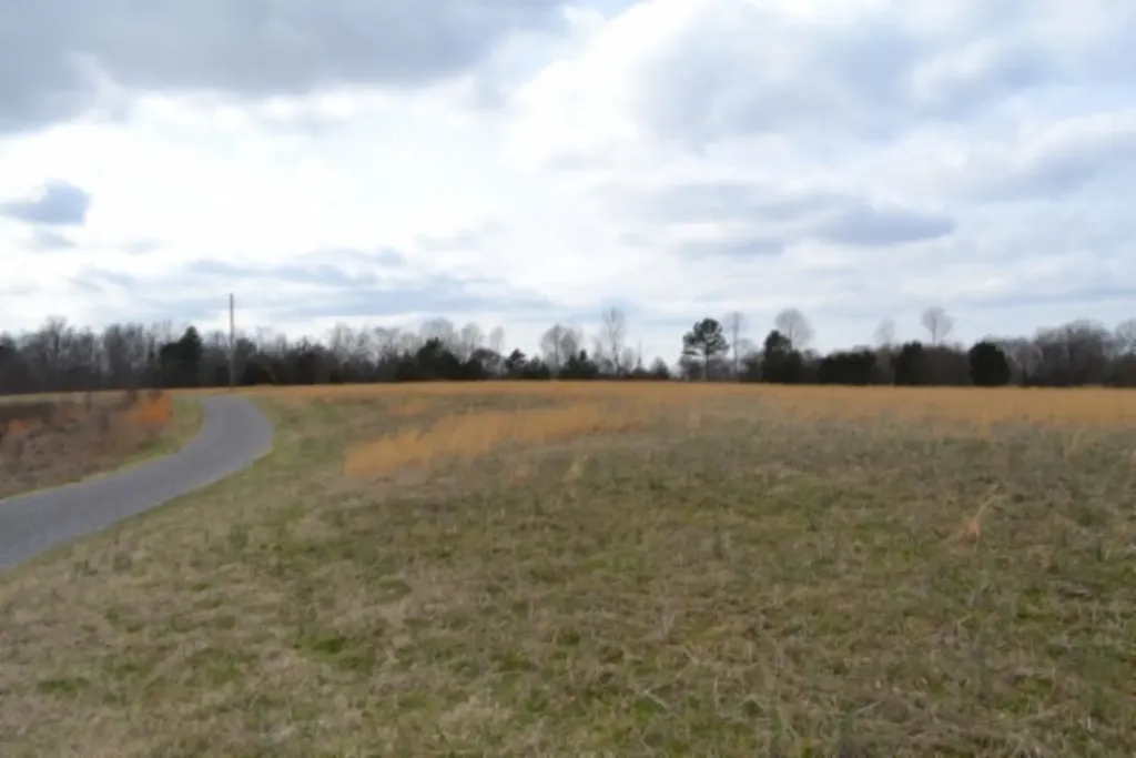 Lot 3 Sunset Drive Smithville TN 37166