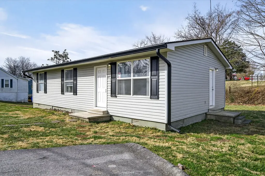 277 Dyer Cookeville TN 38501