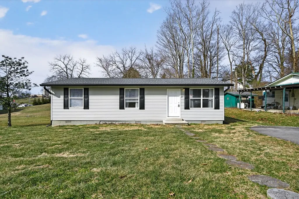 277 Dyer Cookeville TN 38501