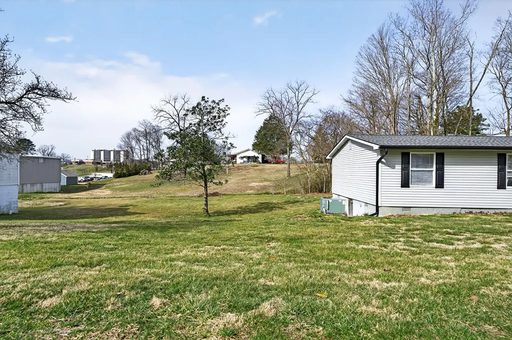 277 Dyer Cookeville TN 38501