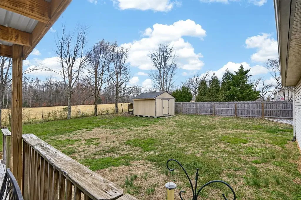 4535 Ewing Drive Baxter TN 38544