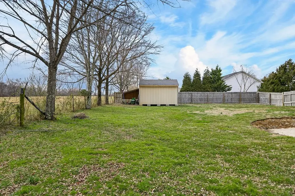 4535 Ewing Drive Baxter TN 38544