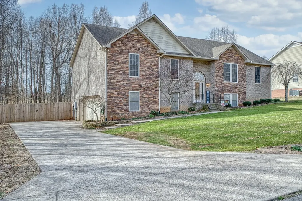 715 Stoneybrook Court Cookeville TN 38506