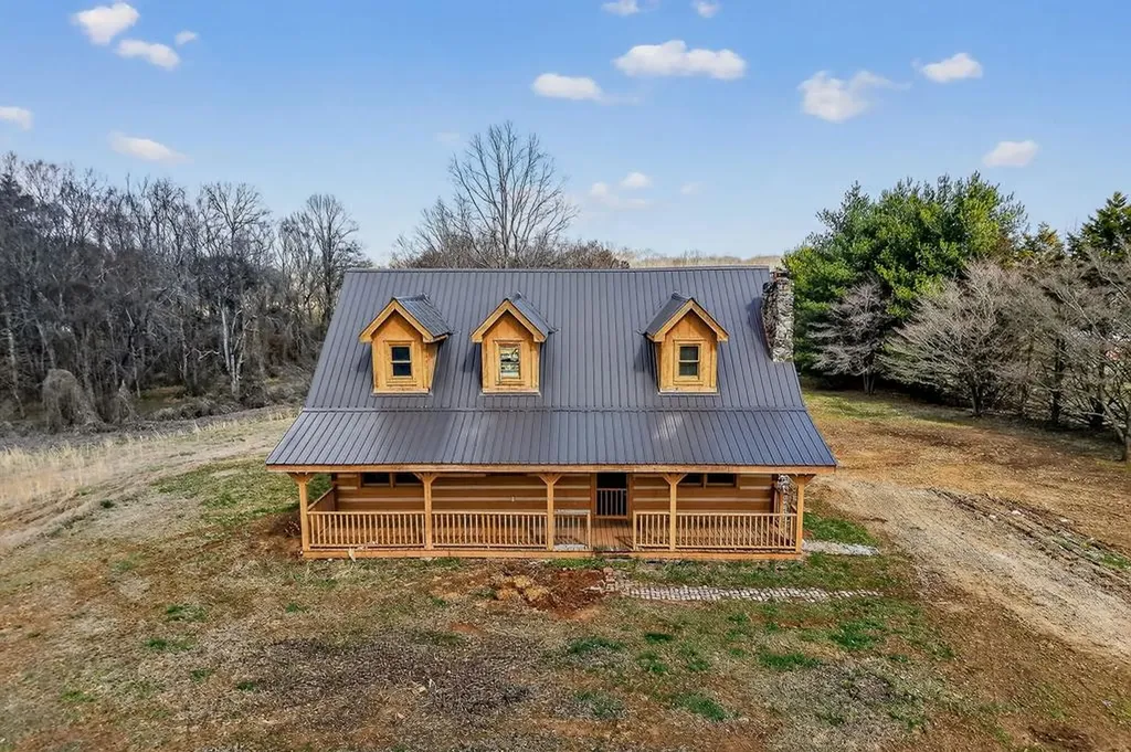 539 Peach Avenue Morrison TN 37357