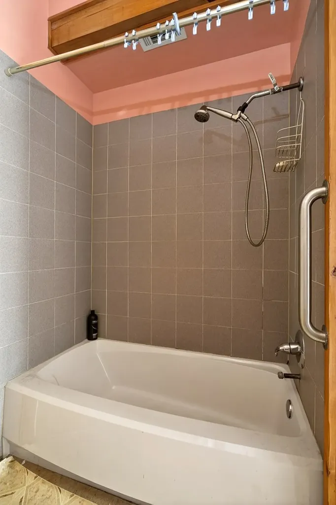 539 Peach Avenue Morrison TN 37357