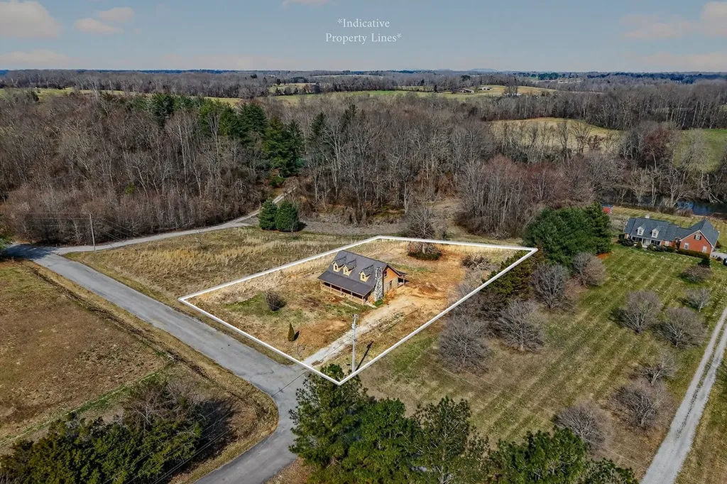 539 Peach Avenue Morrison TN 37357