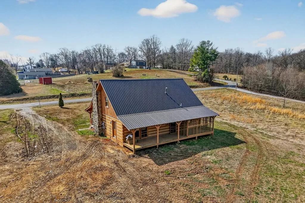 539 Peach Avenue Morrison TN 37357