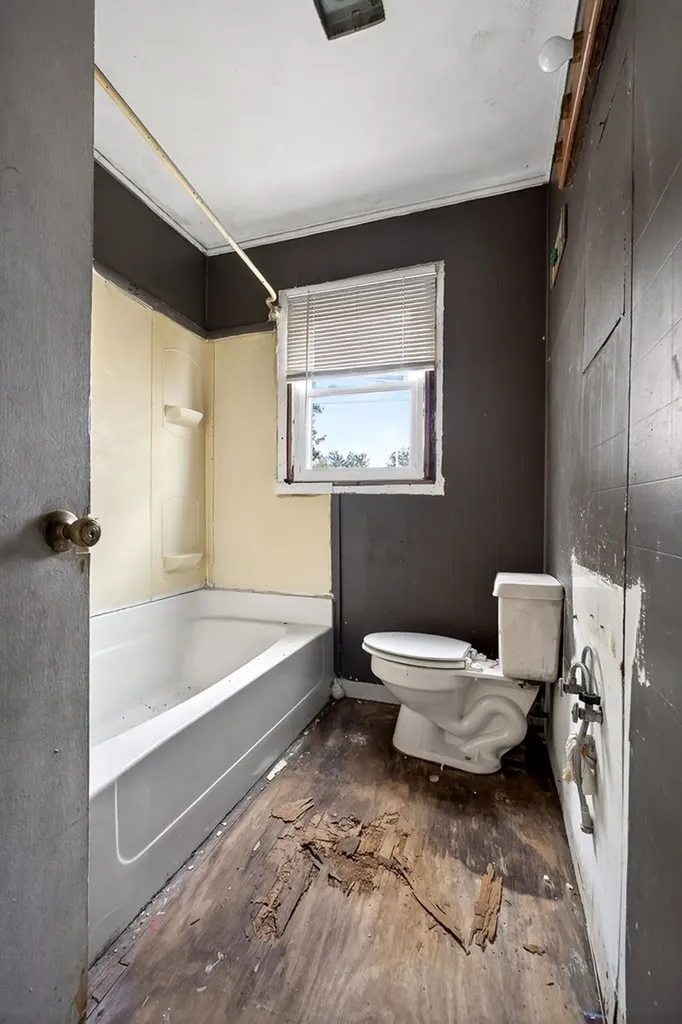 101 S Mill Street Morrison TN 37357