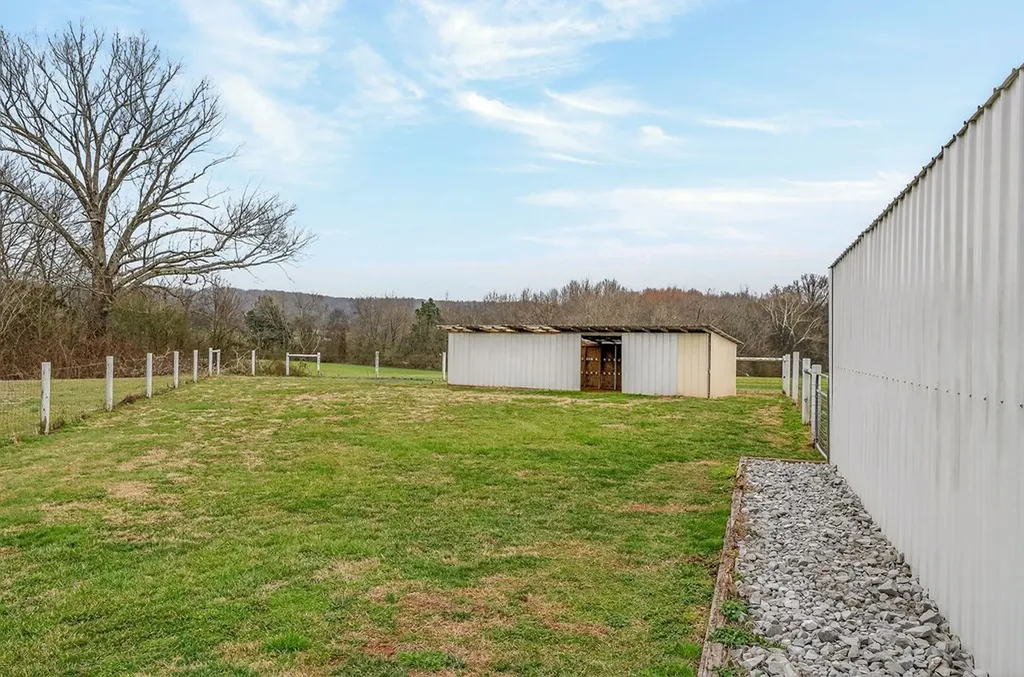 365 Fairview Circle Sparta TN 38583