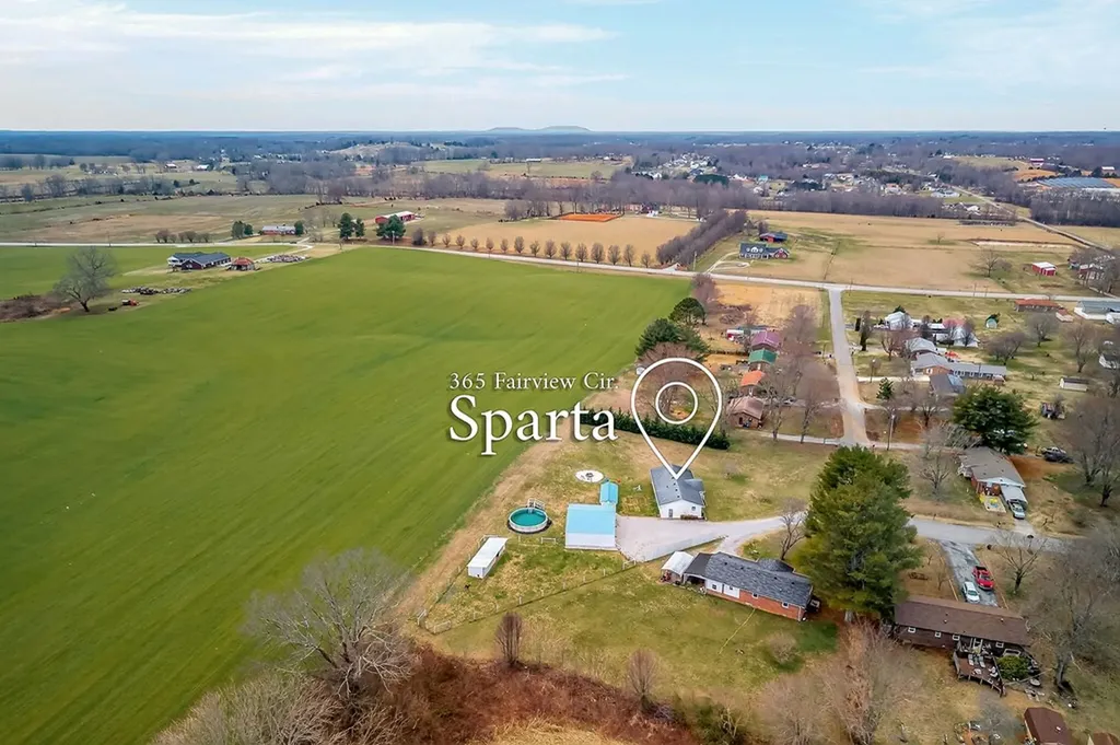 365 Fairview Circle Sparta TN 38583