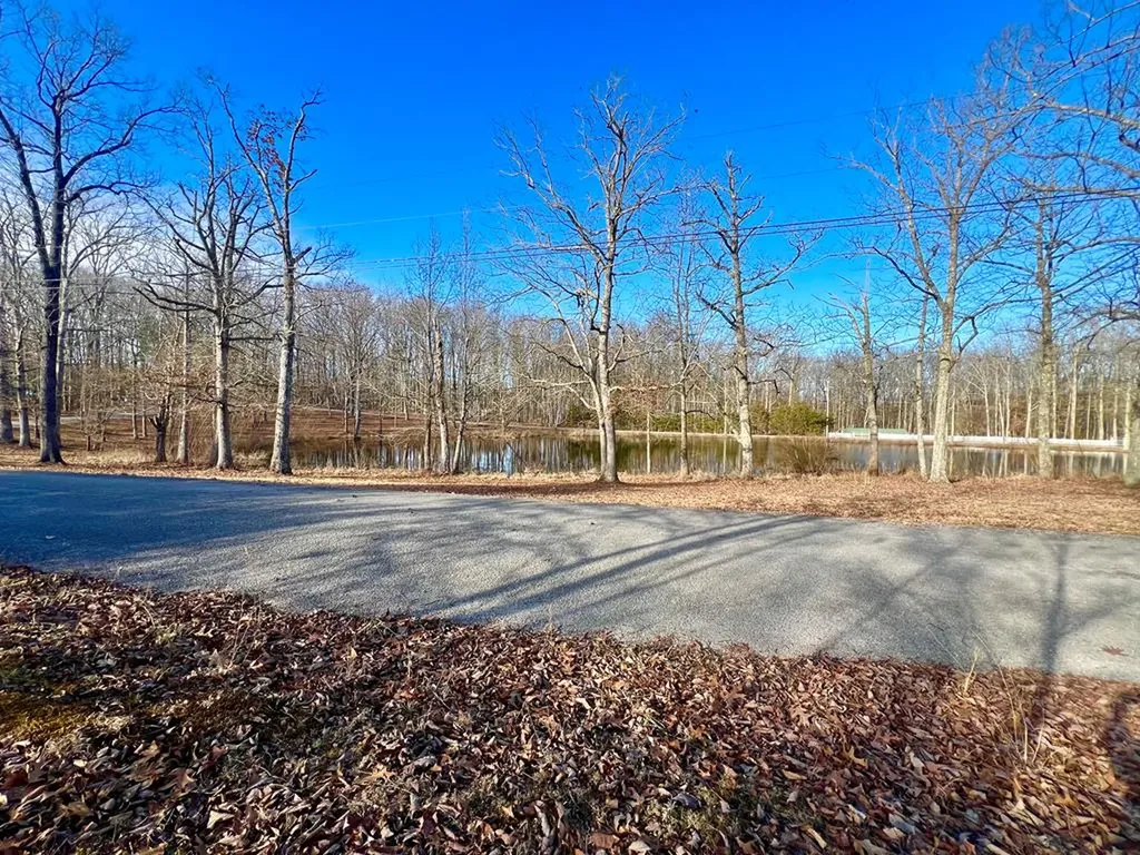 26 & 27 Star Point Road Jamestown TN 38556