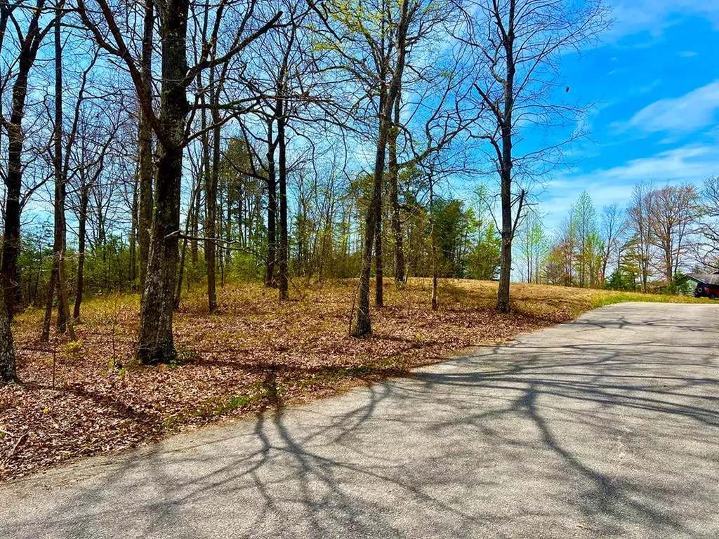 26 & 27 Star Point Road Jamestown TN 38556